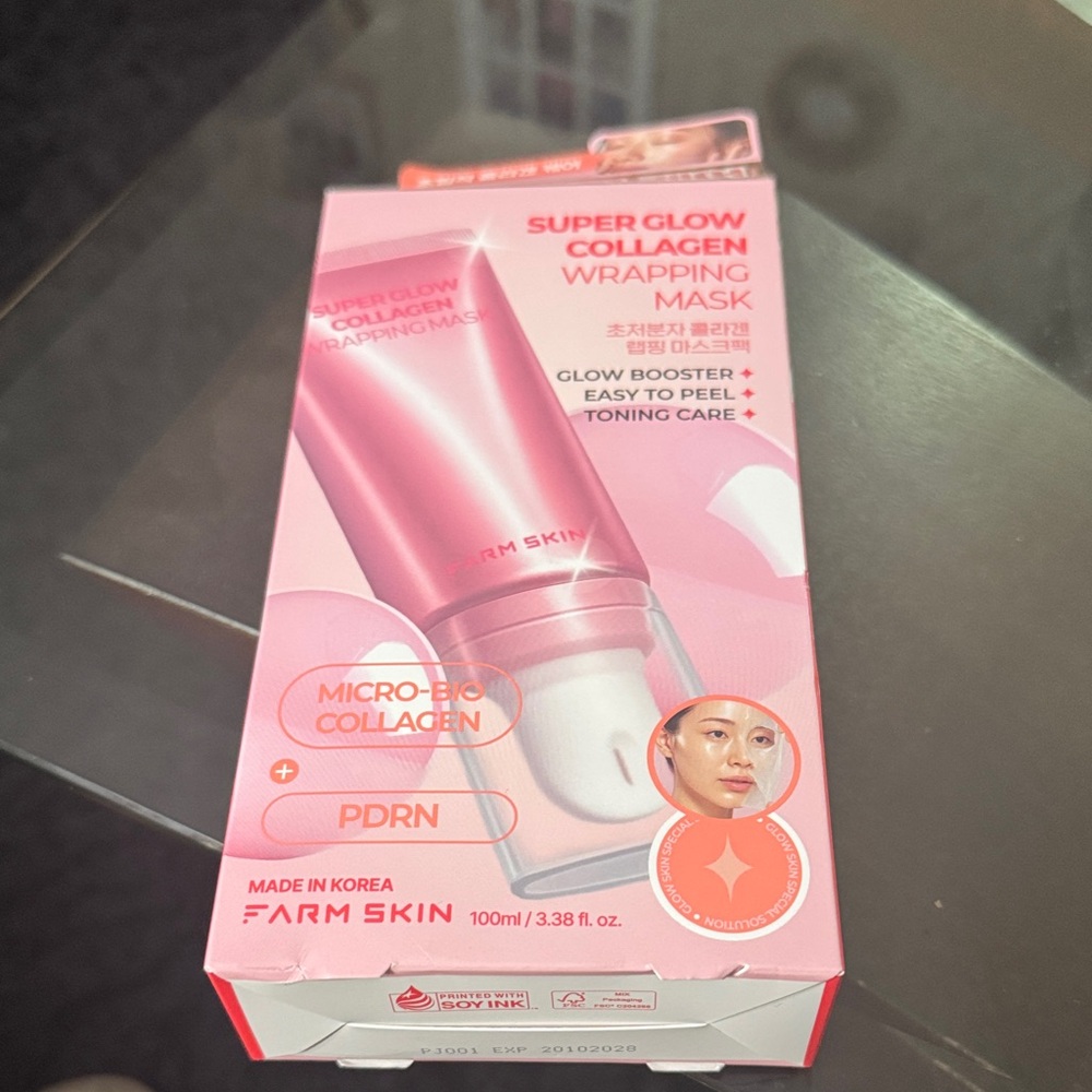 Farm Skin Super Glow Collagen Wrapping Mask - Picture 2 of 8